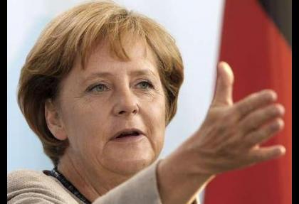 Merkel Brüksel'e daha fazla yetkiye karşı