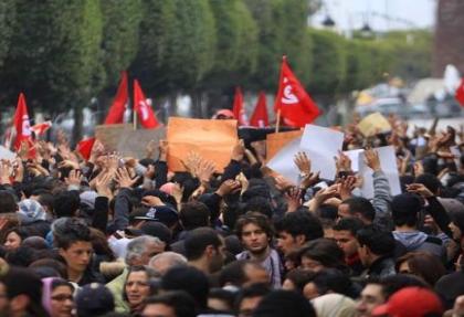 Tunus'ta olağanüstü hal 12. kez uzatıldı