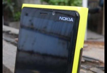 Nokia'dan Microsoft'a satışa onay geldi
